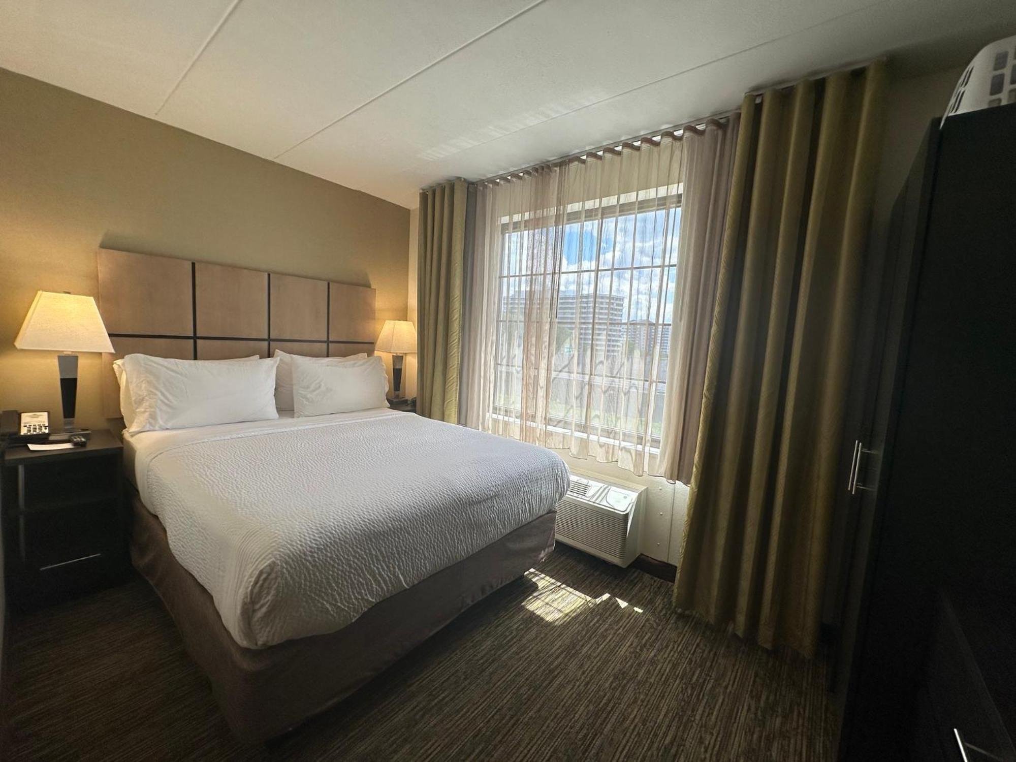 แคนเดิลวู้ด สวีท อเลกซานเดรีย เวสต์ Hotel อเล็กซานเดรีย ภายนอก รูปภาพ